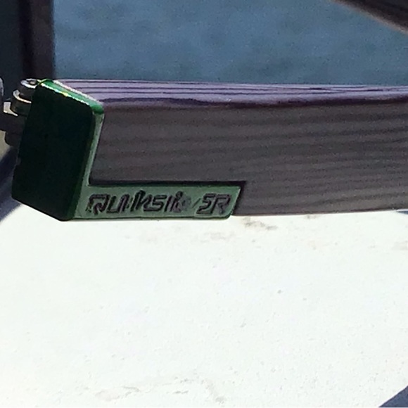 Rare Quiksilver The Ferris Faux Wood Frames Sunglasses in Green Gray and Black - Picture 14 of 16